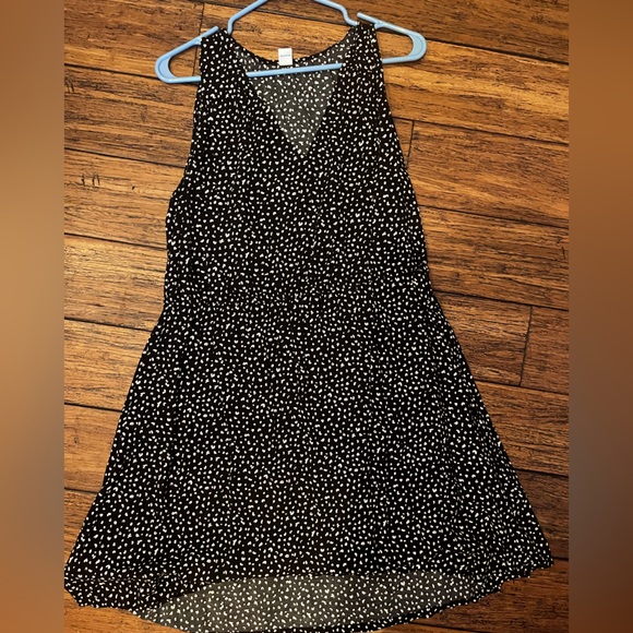 Black and white dot dress with elastic empire waist - Picture 1 of 2